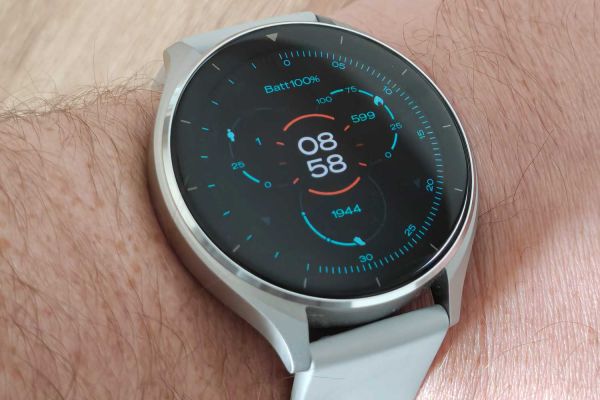 Test Xiaomi Watch 2 : une montre Wear OS efficace et pas chère