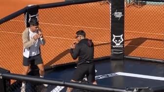 Carlos Alcaraz réalise son rêve en affrontant la star de l'UFC Ilia Topuria dans l'octogone