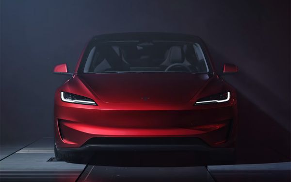 Tesla Model 3 Performance : une version plus puissante aux Etats-Unis ? Les batteries y sont pour quelque chose