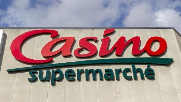 Restructuration de Casino : "Le coup est dur à encaisser", témoigne un délégué syndical