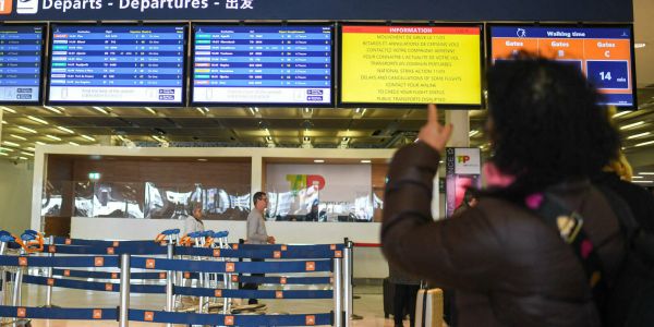 Grève dans les aéroports : à quelles indemnités a-t-on le droit si son vol est annulé ?
