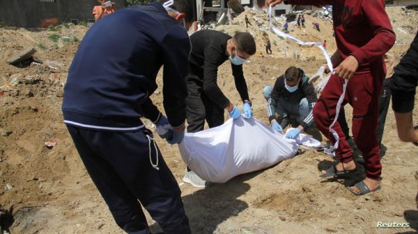لاتحاد الأوروبي يطالب بتحقيق مستقل في المقابر الجماعية بغزة