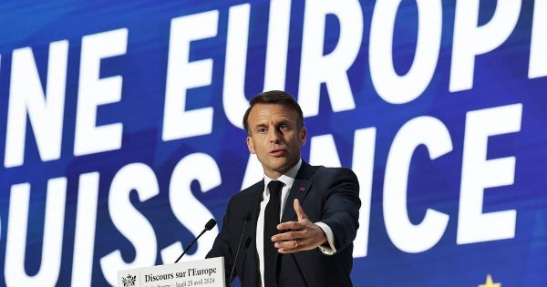 Europe de la défense : "Macron prêche dans le désert"