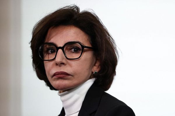 Une de Libération: Rachida Dati accuse Anne Hidalgo et dénonce un "conflit d'intérêts"