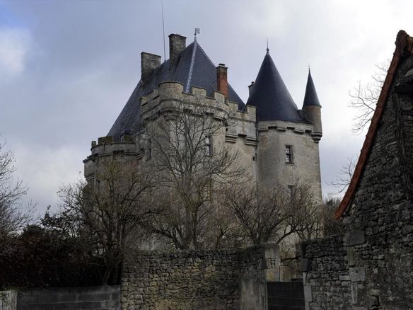 Cambriolage dans un château de l'Allier : une information judiciaire ouverte