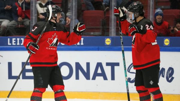 Le Canada domine la Tchéquie; 2 buts pour Iginla