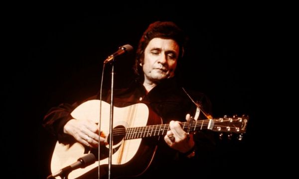 Johnny Cash : découvrez l’inédit « Well Alright »