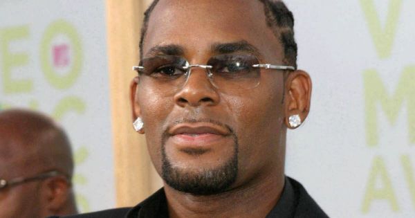 États-Unis. Pédopornographie : la condamnation du chanteur R. Kelly à 20 ans de prison confirmée