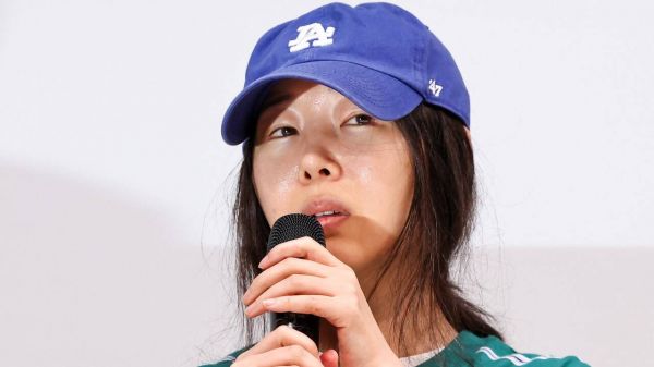 La K-pop et toute la Corée du Sud abasourdies par la conférence de presse choc de la productrice de NewJeans