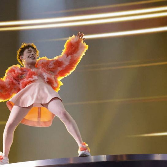 L'Eurovision 2024 couronne Nemo, artiste suisse non-binaire, la France 4e avec Slimane