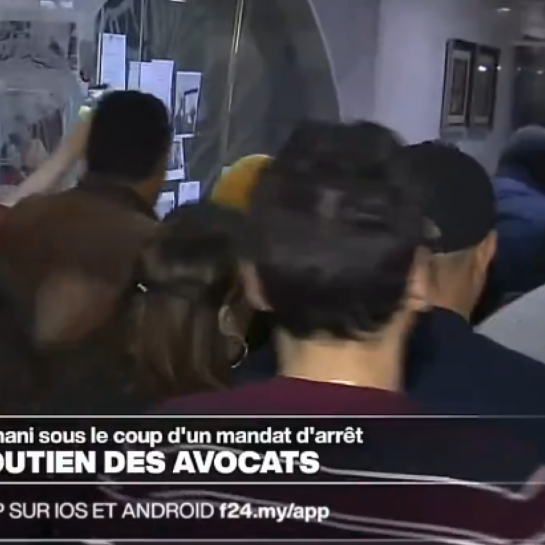 Tunisie : ce que l'on sait de l'arrestation d'une avocate filmée en direct par France 24 à Tunis