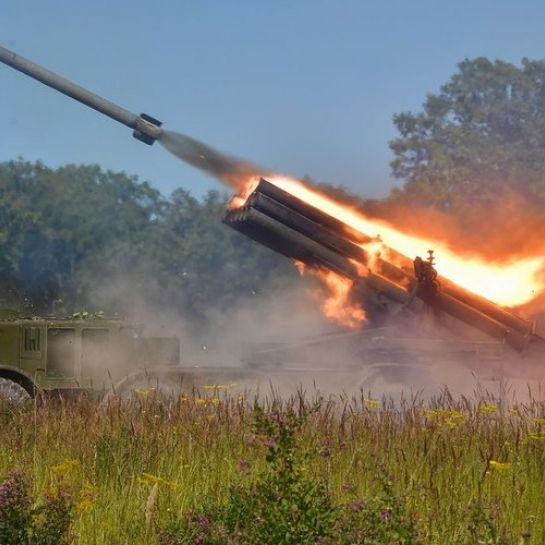 Guerre en Ukraine : Zelensky évoque une trentaine de "combats féroces" après la nouvelle offensive russe dans la région de Kharkiv et de Donetsk