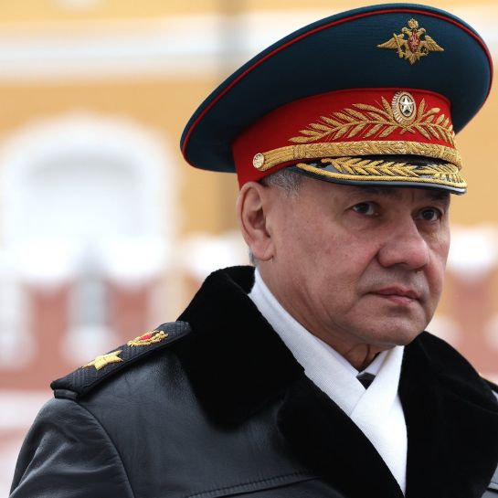 Russie: Poutine limoge le ministre de la Défense Choïgou