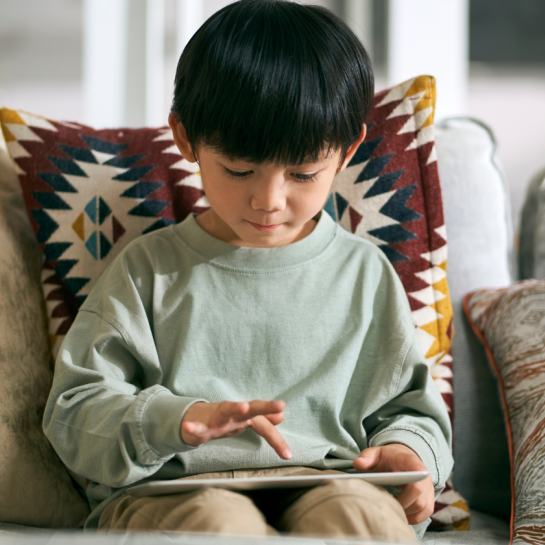 La Chine limite l'exposition des enfants aux écrans, les résultats sont prometteurs