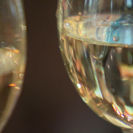 "La ville où tout est possible" : climat, prix attractifs, bars et boîtes de nuit, pourquoi Montpellier est le meilleur endroit pour faire la fête en France