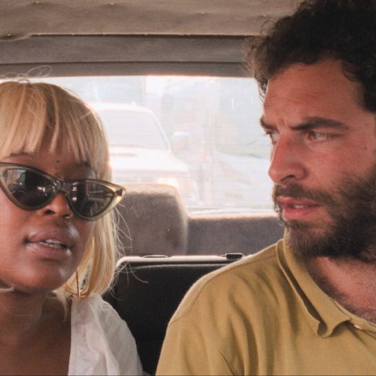 "Le Rire et le Couteau” : un film-fleuve portugais hybride, sensuel et passionnant
