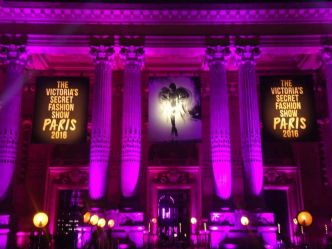 Le défilé Victoria's Secret met le feu à Paris ! - Pressamedia
