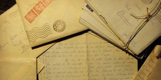Ce prof d'anglais trouve dans la rue des lettres d'amour datant de 1939
