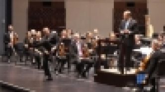 WebBuzz du 27/10/2017: Un solo de triangle pendant un concert classique-Triangle Solo at classical concert