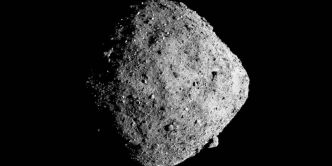 Les astéroïdes Bénou et Ryugu, deux amas de gravats sombres dans l'espace