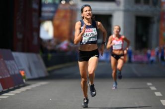 Athlé - Clémence Calvin rentre en France