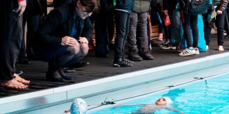 Vers une initiation à la natation dès la maternelle pour lutter contre les noyades