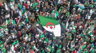 Place et rôle de l'armée dans la sortie de crise