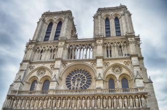 Incendie de Notre-Dame : Air France met (aussi) la main à la poche