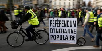 Pourquoi Macron veut-il réformer le référendum d'initiative partagée ?