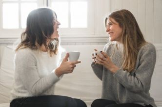 La vente à domicile ou vente directe, c'est quoi ? Parenthese Café