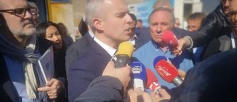 DERNIERE MINUTE -  Le ministre de la Transition écologique François de Rugy écourte une visite dans les Deux-Sèvres pour retourner en urgence à Paris
