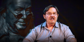 Jim Watkins, le dino du porno à la tête du forum extrémiste 8chan
