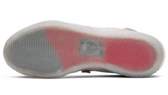 Nike : la Kobe AD NXT va jouer la transparence
