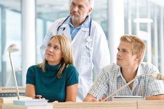 Inauguration de l'Institut de formation des professionnels de santé à Grenoble : une première en France