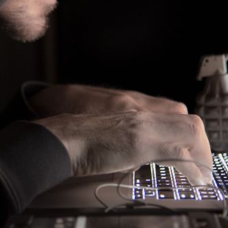 Une influenceuse harcelée sur les réseaux sociaux pour s'être confiée sur la fellation