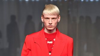 Messieurs, un peu d'extravagance et de couleurs!
