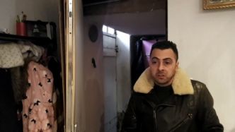 Victime d'une dénonciation mal intentionnée, il est réveillé par les policiers du RAID