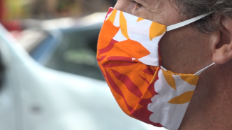 Le masque, une barrière de plus pour les sourds et malentendants