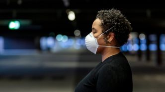 Face au coronavirus et au confinement, pourquoi les femmes paient un si lourd tribut