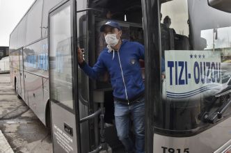 L'Algérie rend le port du masque obligatoire