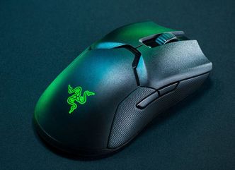 Razer Viper Ultimate : Souris gamer sans-fil ambidextre | Univers-Gamer