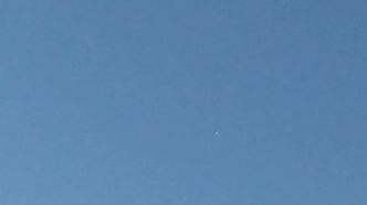 chemtrails France 09/09/2021.3avions en meme temps 1 n epand pas.. a voir partagez éveillez. 😂