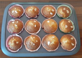 Muffins aux mirabelles et amandes. Une recette originale et facile à faire.