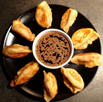 Recette de Yaki Gyoza (ou raviolis japonais frits) - Une recette végane