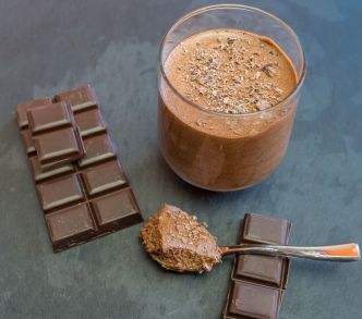 Recette de la véritable mousse au chocolat noir. Recette facile et légère !