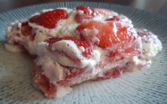 TIRAMISU AUX FRAISES ► Une recette de tiramisu très rafraîchissante !