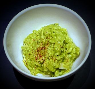 GUACAMOLE PIMENTÉ REVISITÉ ► Recette de Guacamole maison !