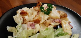 Mehlknepfle crème et lardons. Recette Alsacienne de quenelles de farine