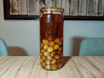 Recette rhum arrangé noix de macadamia et vanille. Rhum arrangé maison