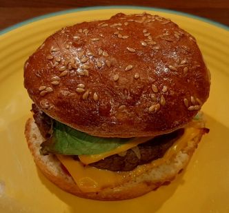 Véritables hamburgers maison ► Recette excellente d'hamburger !